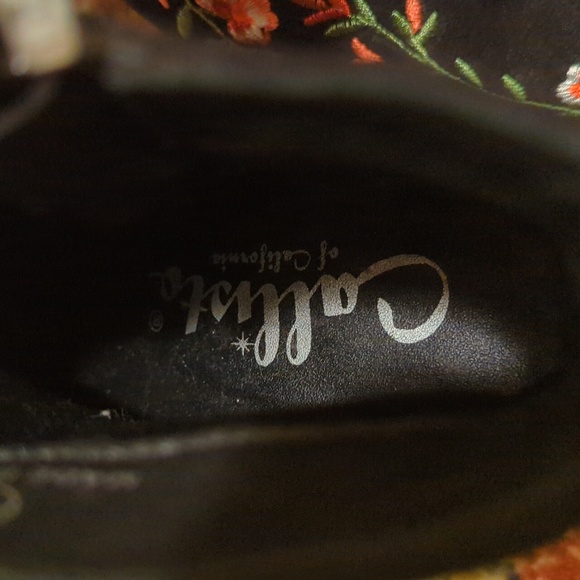 NWOT Calliso of California Veronaa Ankle Bootie - Picture 5 of 5